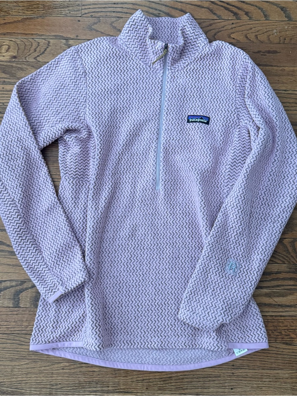 Patagonia R1 Air Quarter Zip Fleece Pullover in Milkweed Mauve M EUC